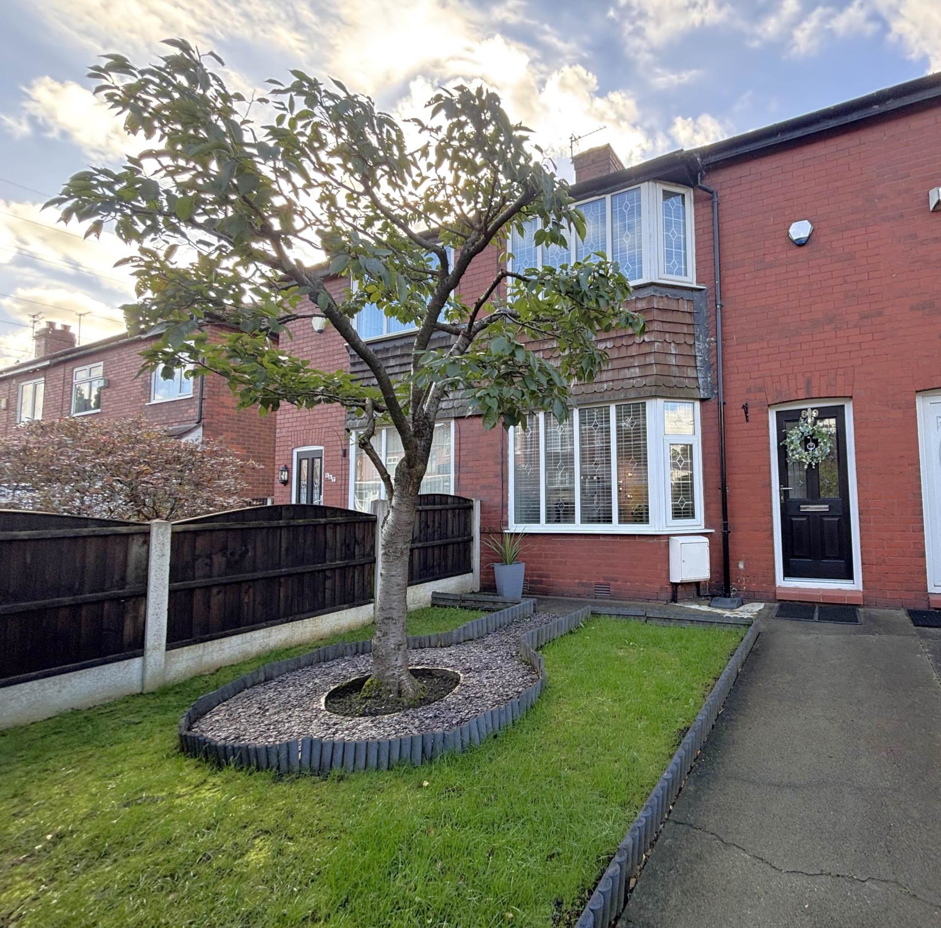 869 Middleton Road, Oldham,OL9 0NG, Image 1