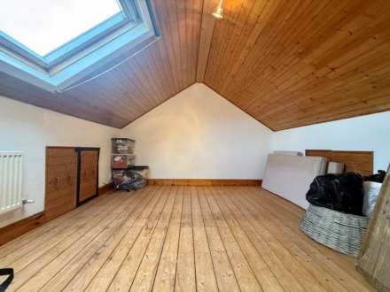 869 Middleton Road, Oldham,OL9 0NG, Image 18