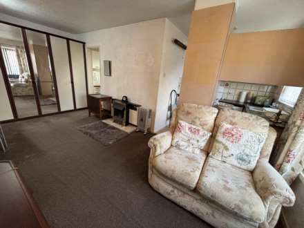 18 Beech Street, Middleton, M24 4AW, Image 2