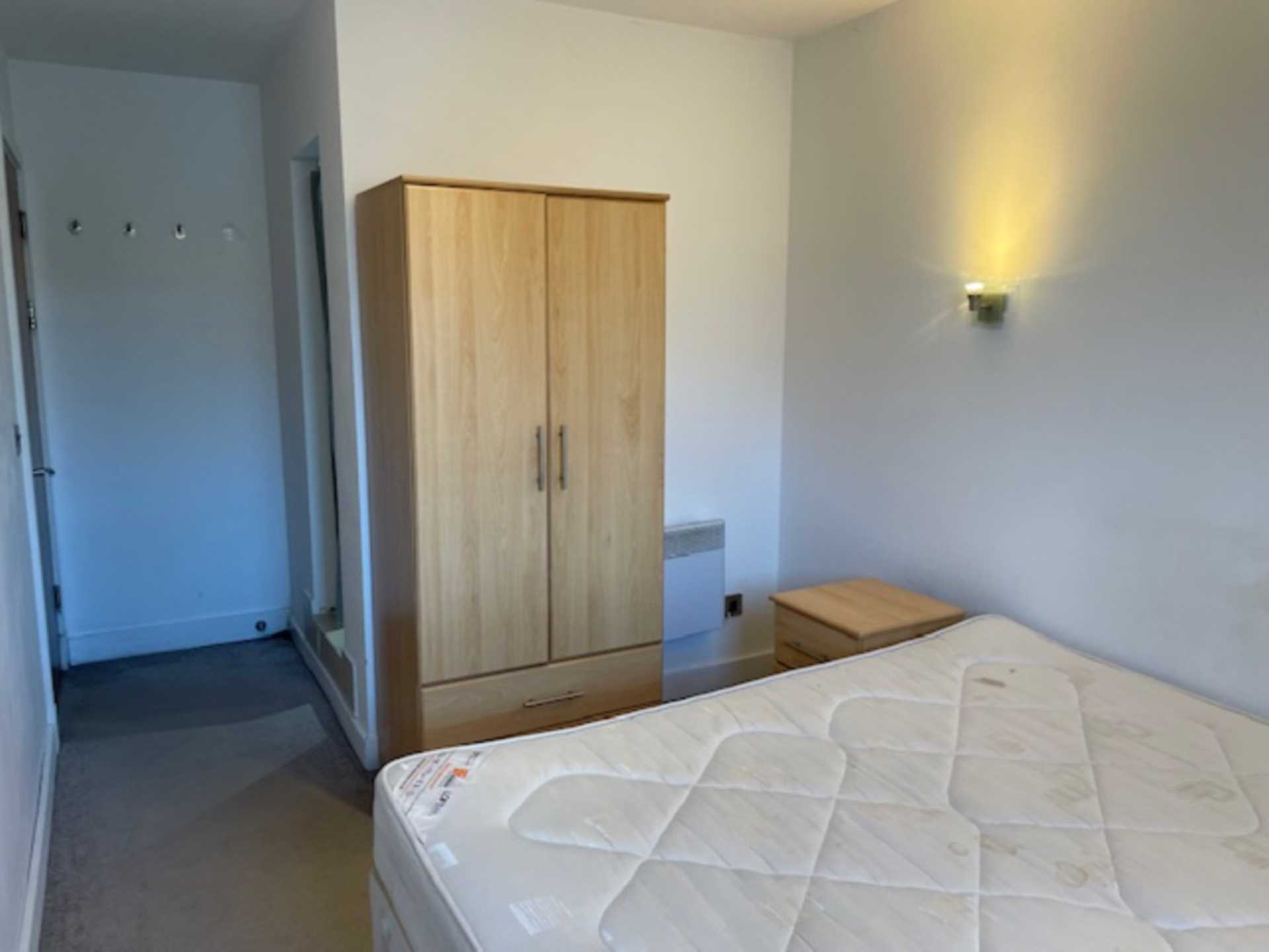 Isaac Way, Eastside Valley, Image 6