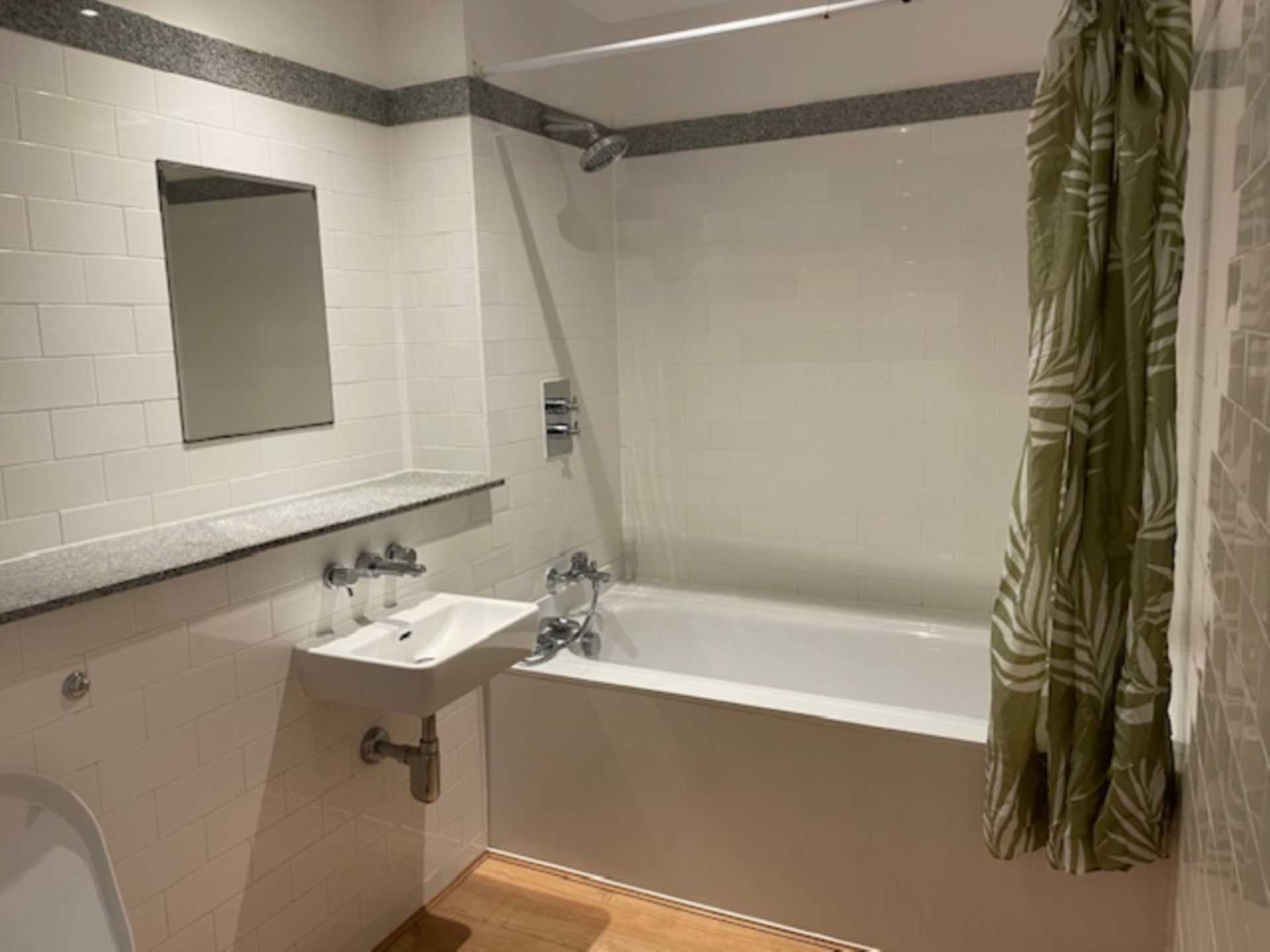 Isaac Way, Eastside Valley, Image 7