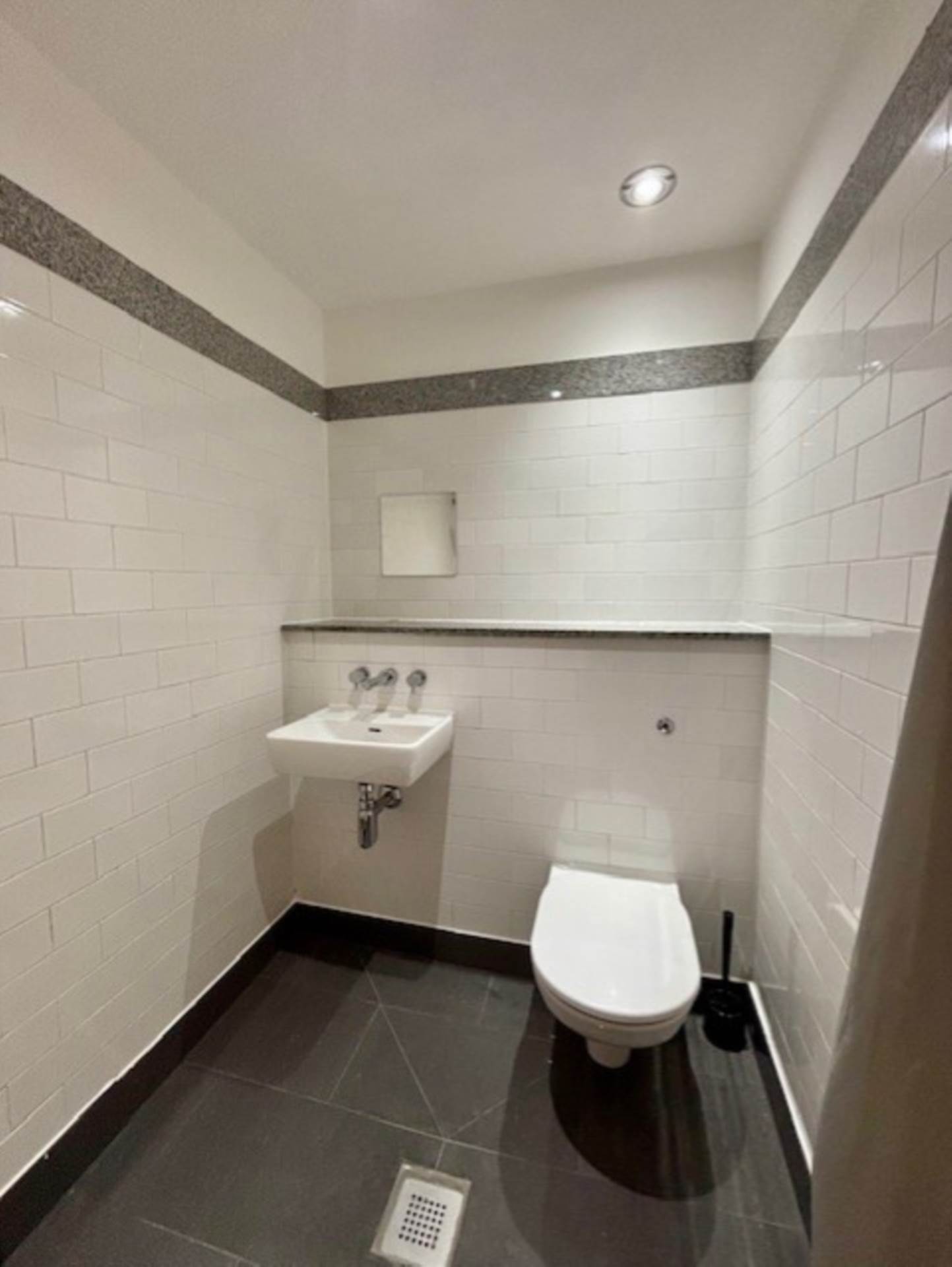 Isaac Way, Eastside Valley, Image 8
