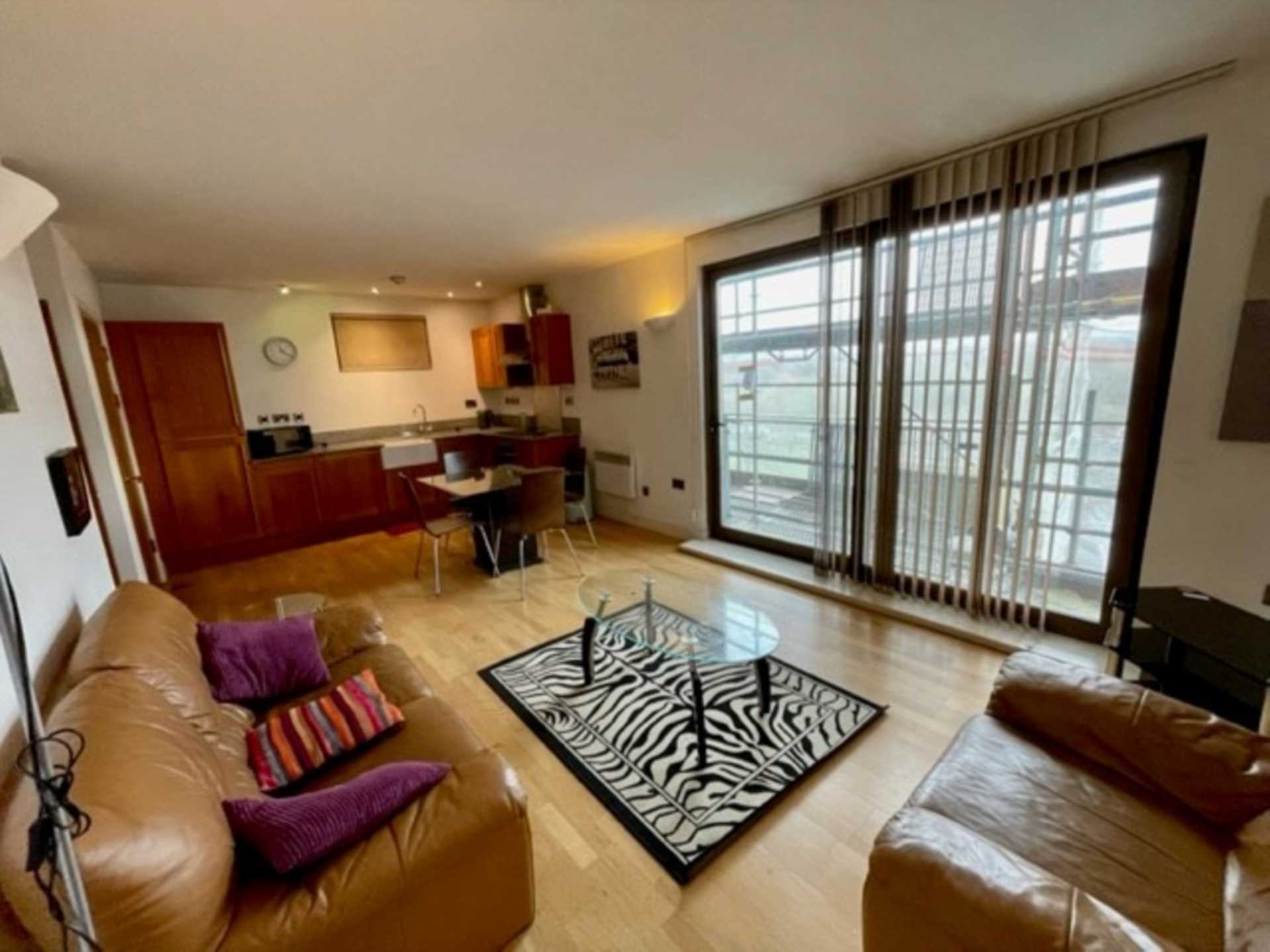 Isaac Way, Eastside Valley, Image 4