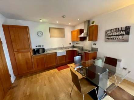 Isaac Way, Eastside Valley, Image 3