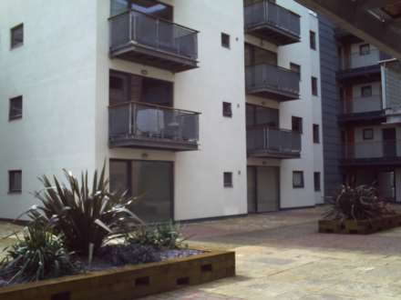 Isaac Way, Eastside Valley, Image 3