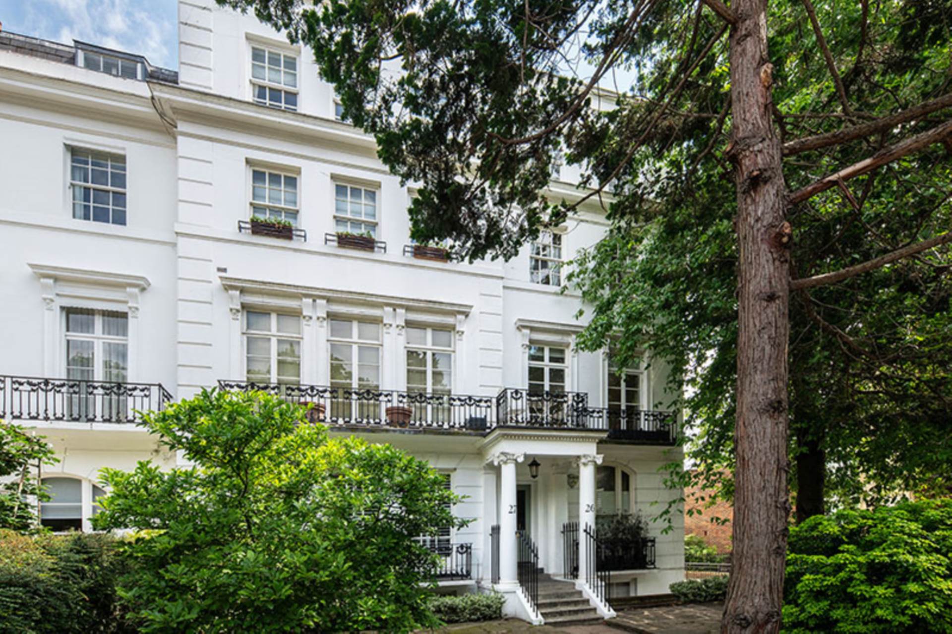 Egerton Crescent, Knightsbridge SW3, Image 1
