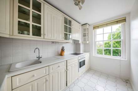 Egerton Crescent, Knightsbridge SW3, Image 3
