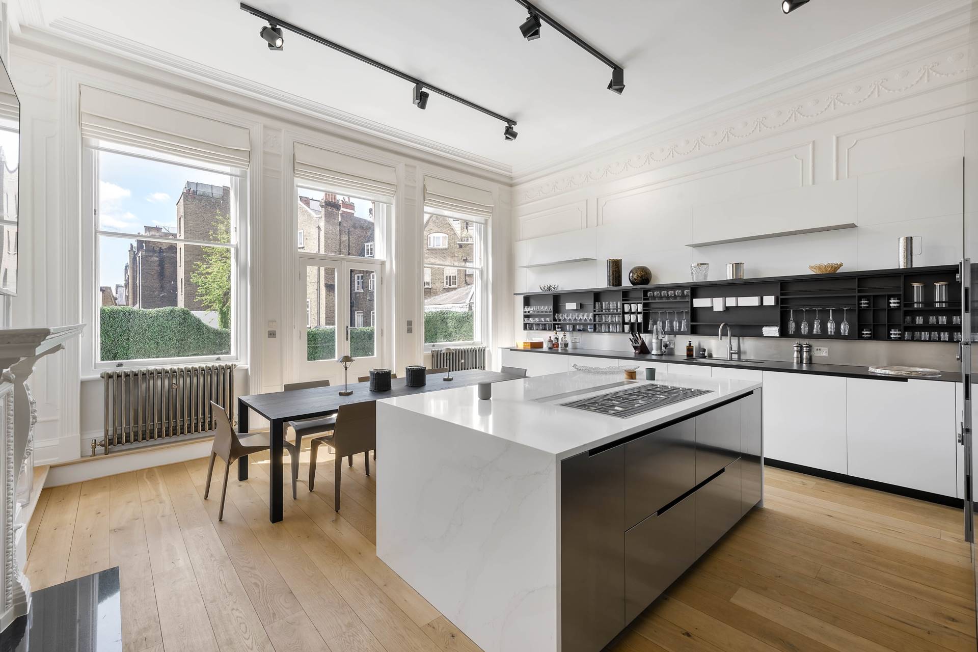 Pont Street, London SW1X, Image 2