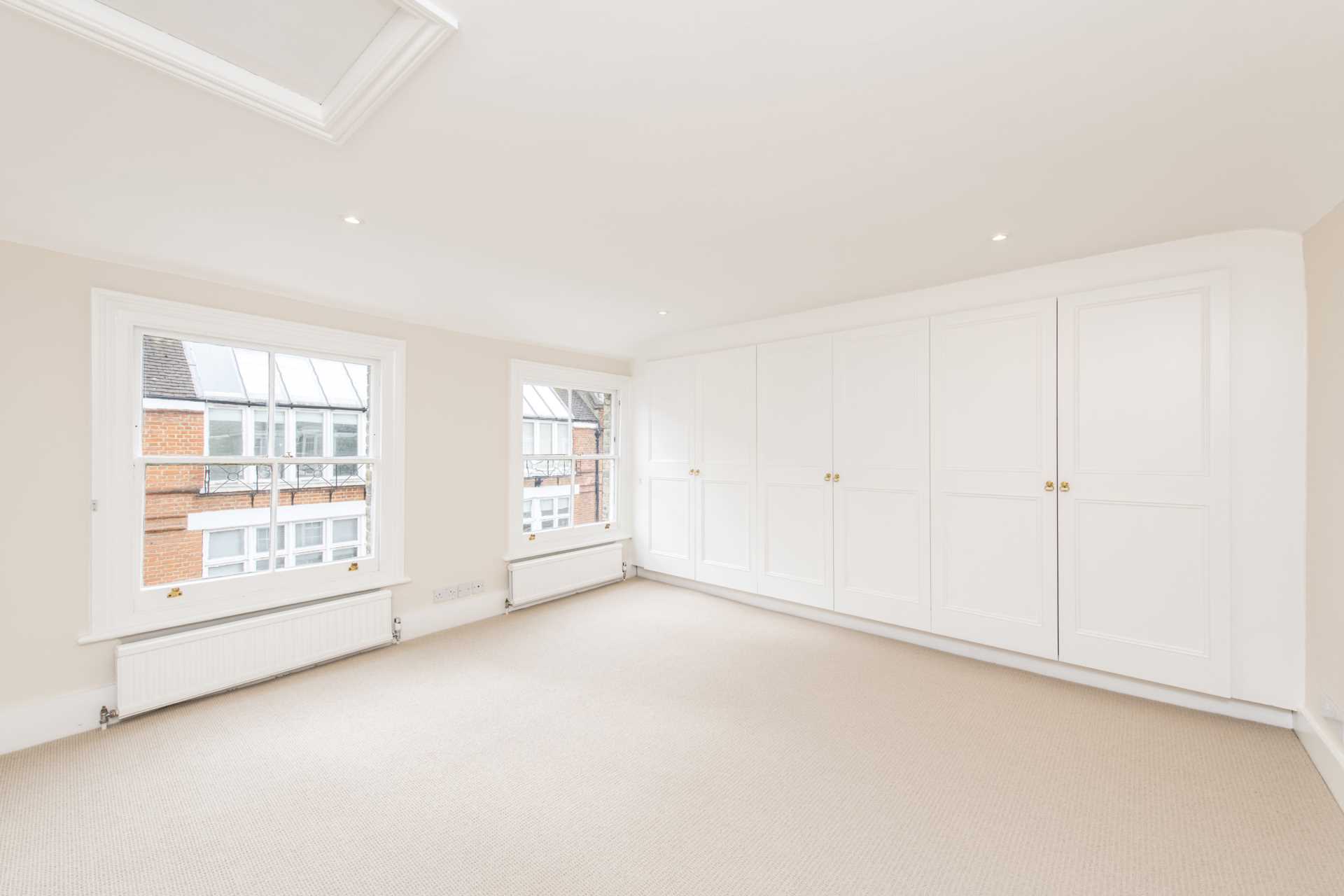 Yeoman's Row, Knightsbridge SW3, Image 7