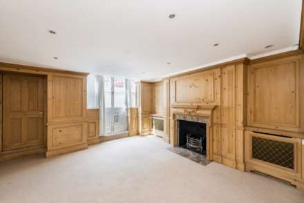 3 Bedroom House, Yeoman`s Row, Knightsbridge SW3