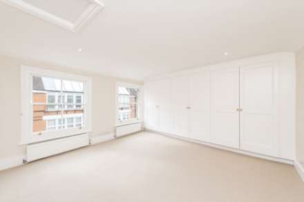 Yeoman's Row, Knightsbridge SW3, Image 7