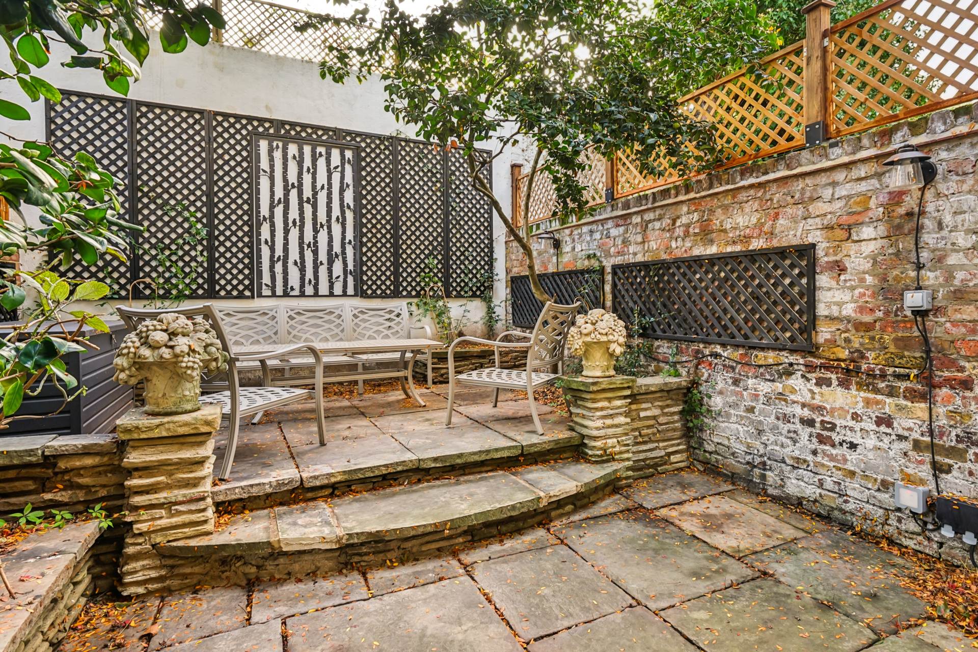 Yeoman's Row, Knightsbridge SW3, Image 14