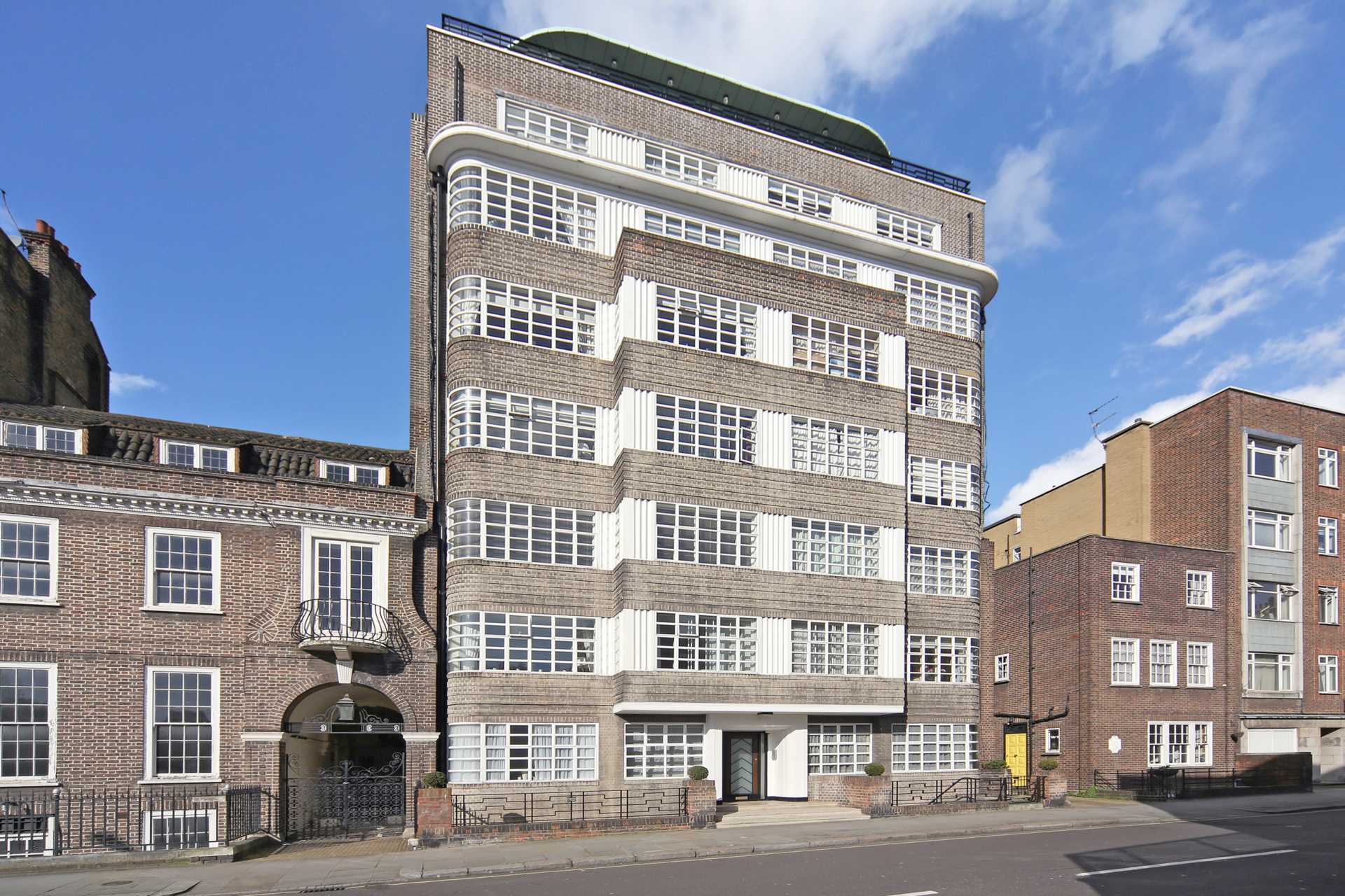 Cheyne Place, Chelsea SW3, Image 1