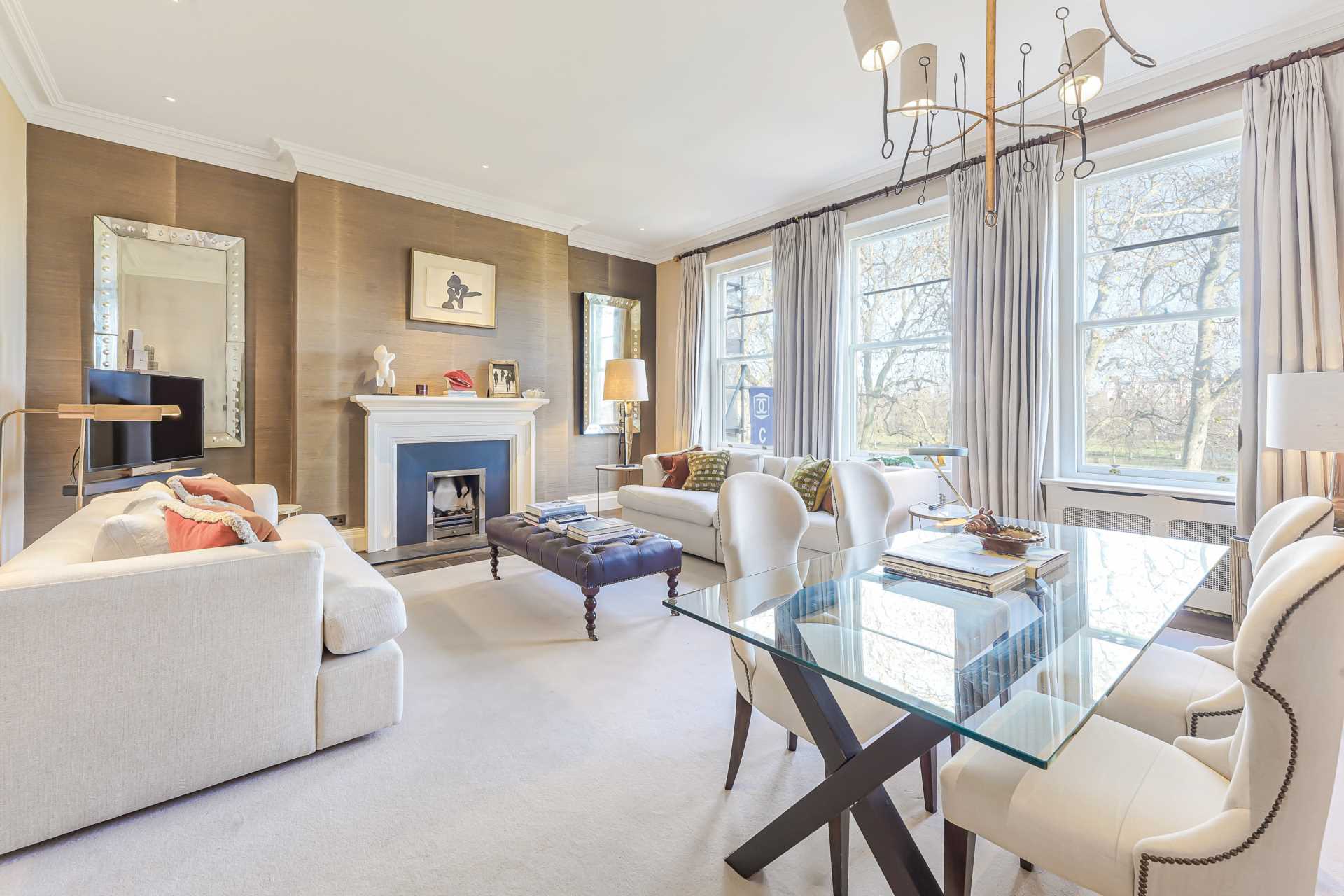 Ormonde Gate, Chelsea SW3, Image 1