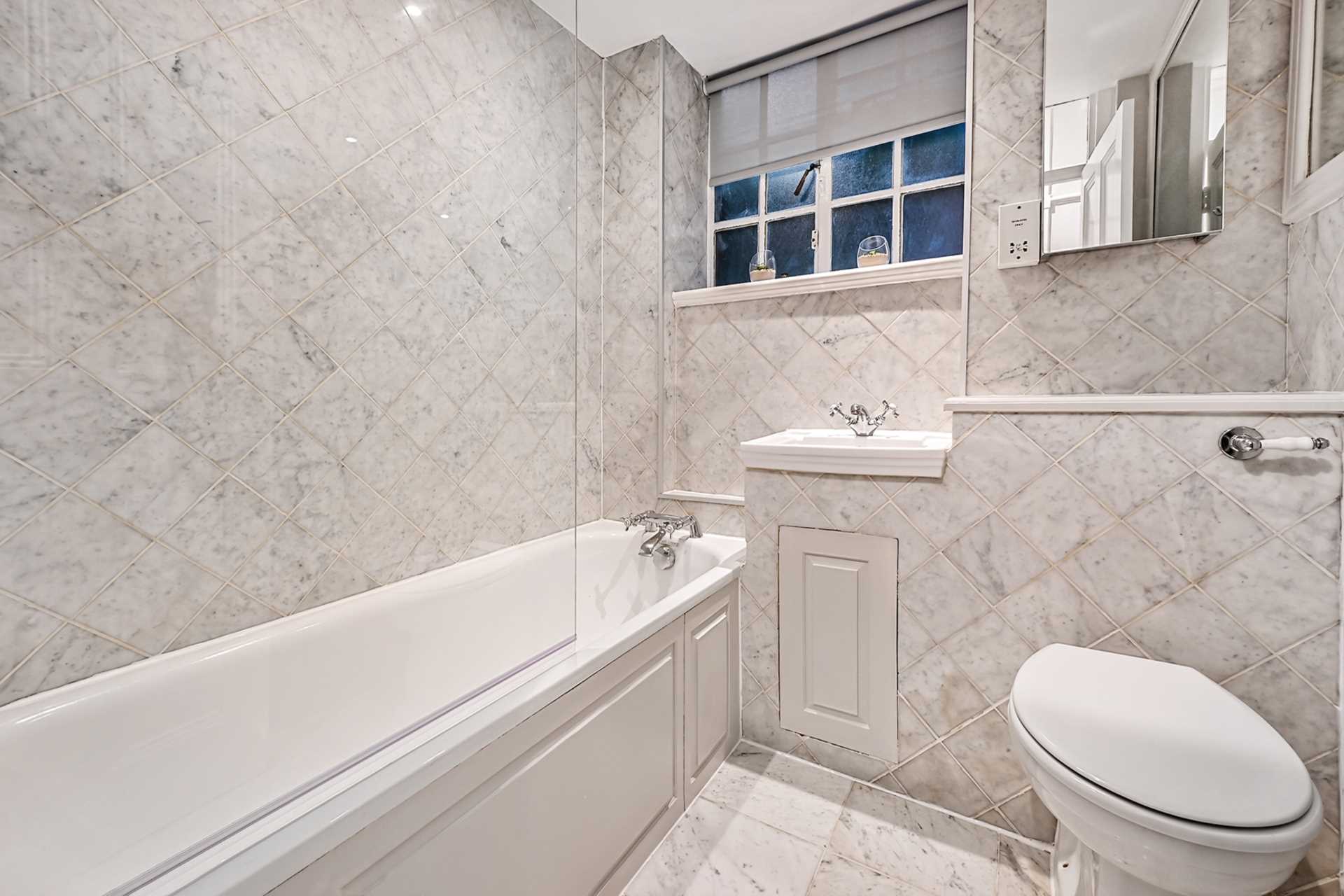 Britten Street, Chelsea SW3, Image 4