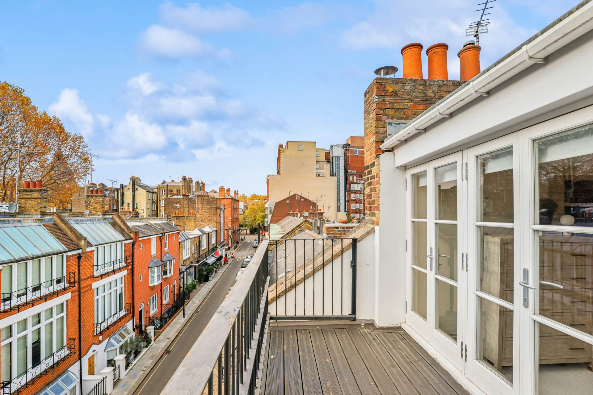 Yeoman's Row, Knightsbridge SW3, Image 11