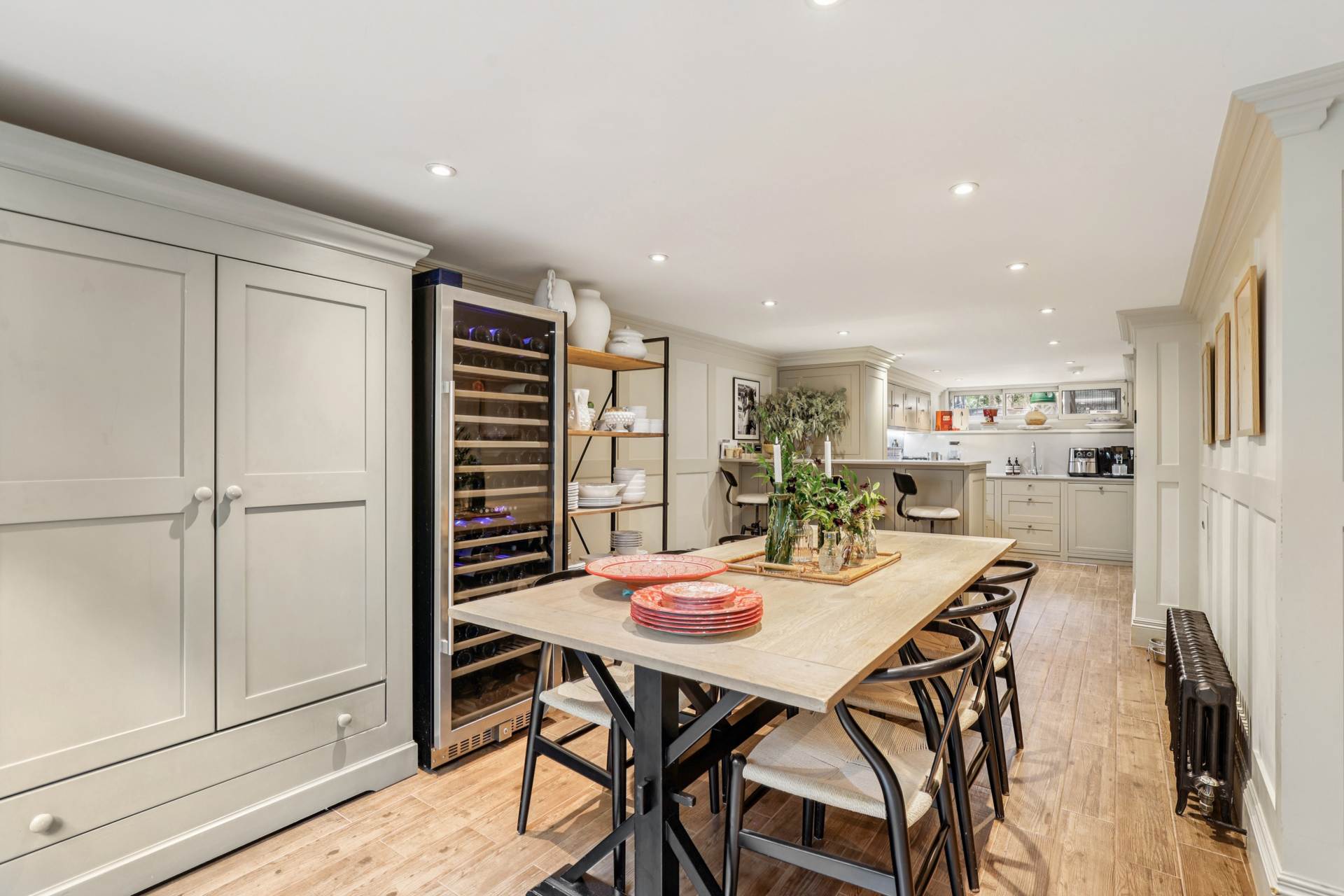 Yeoman's Row, Knightsbridge SW3, Image 12