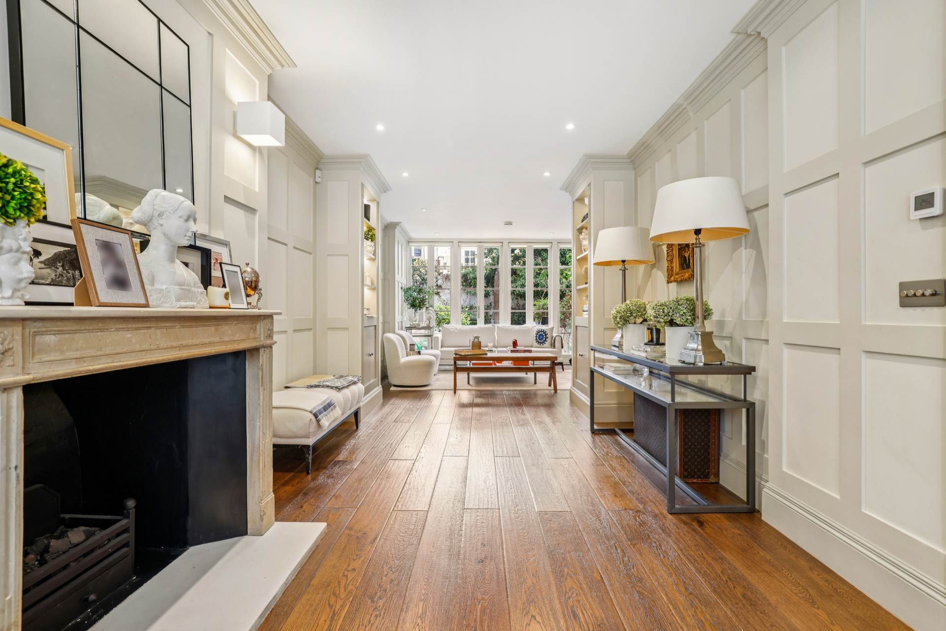 Yeoman's Row, Knightsbridge SW3, Image 15