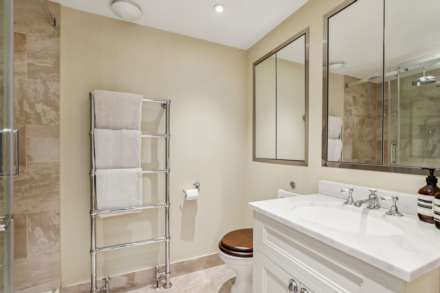 Yeoman's Row, Knightsbridge SW3, Image 14