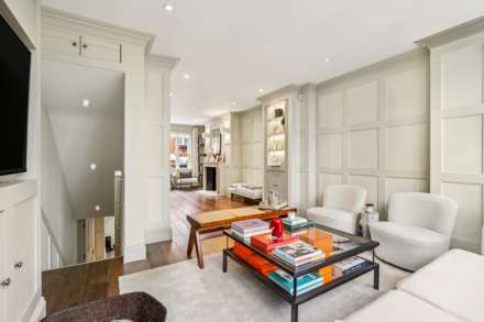 Yeoman's Row, Knightsbridge SW3, Image 16