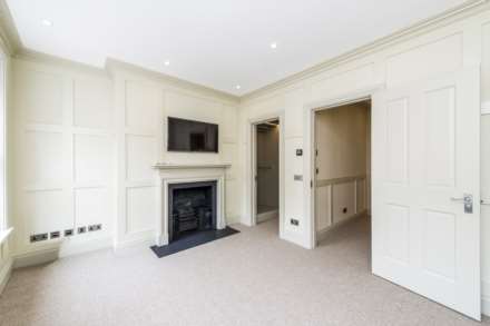 Yeoman's Row, Knightsbridge SW3, Image 22