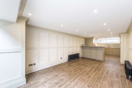 Yeoman's Row, Knightsbridge SW3, Image 23