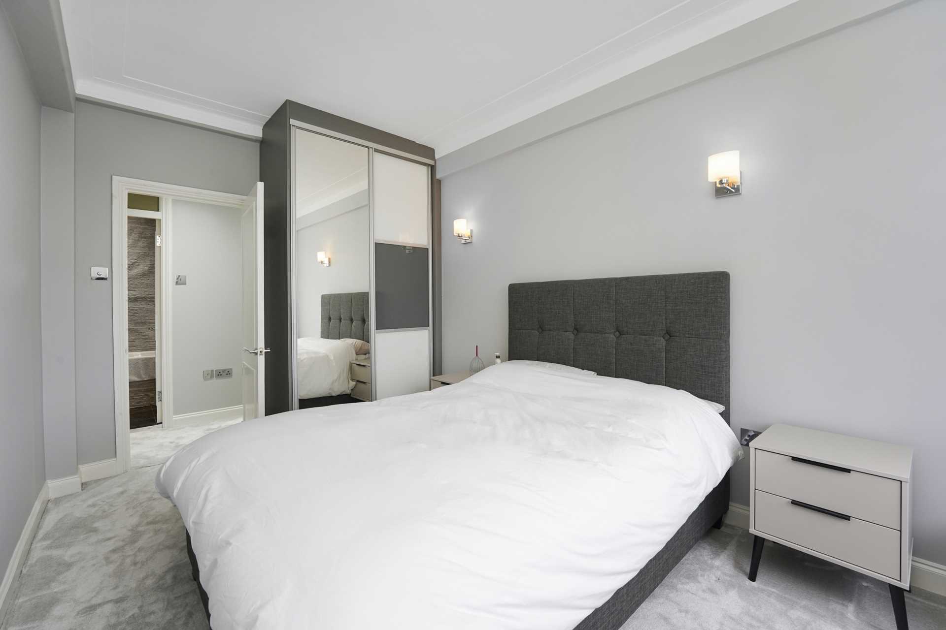 Cheyne Place, Chelsea SW3, Image 2