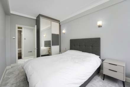 Cheyne Place, Chelsea SW3, Image 2