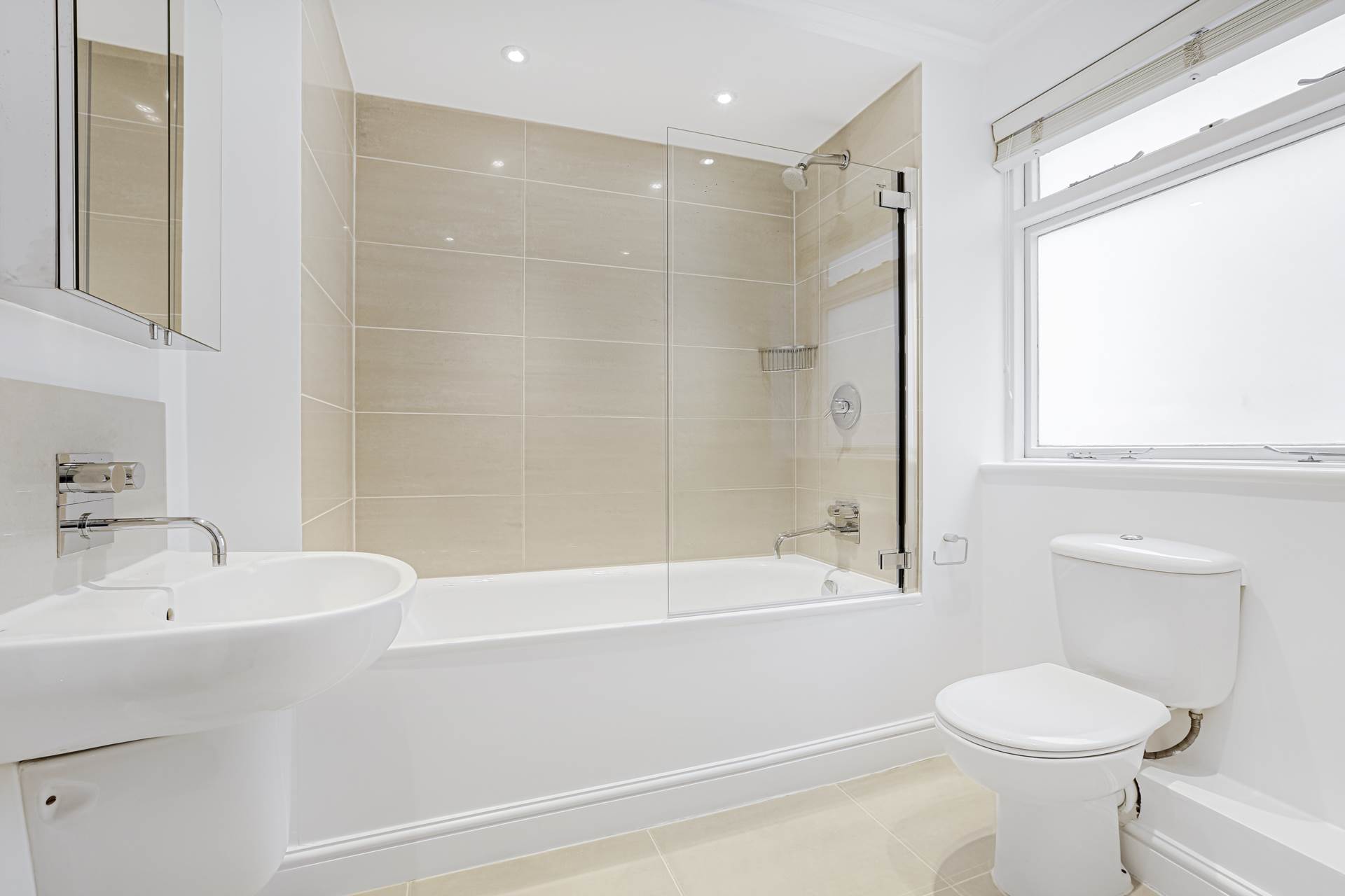 Clabon Mews, London SW1X, Image 8
