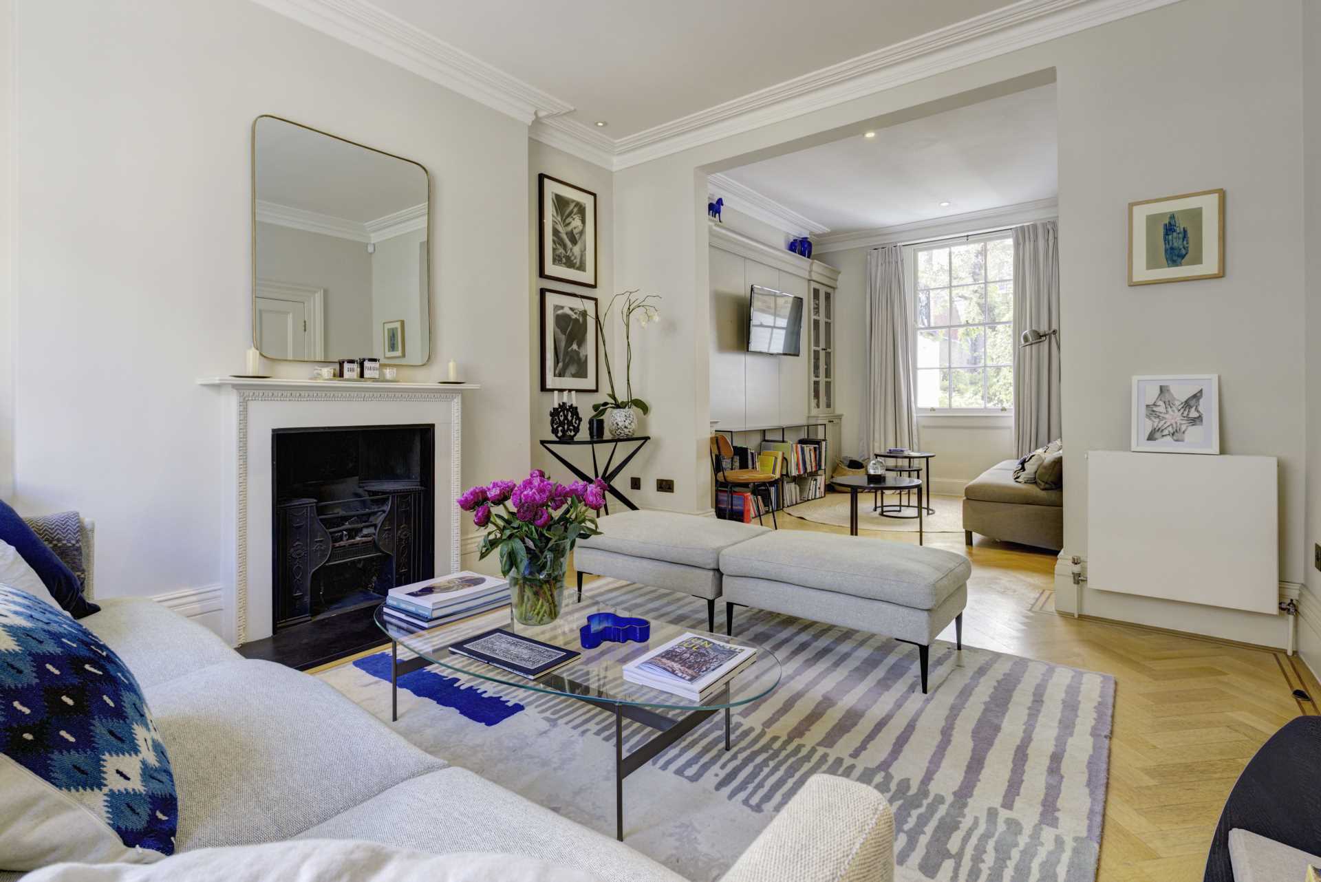Alexander Place, Knightsbridge SW7, Image 2
