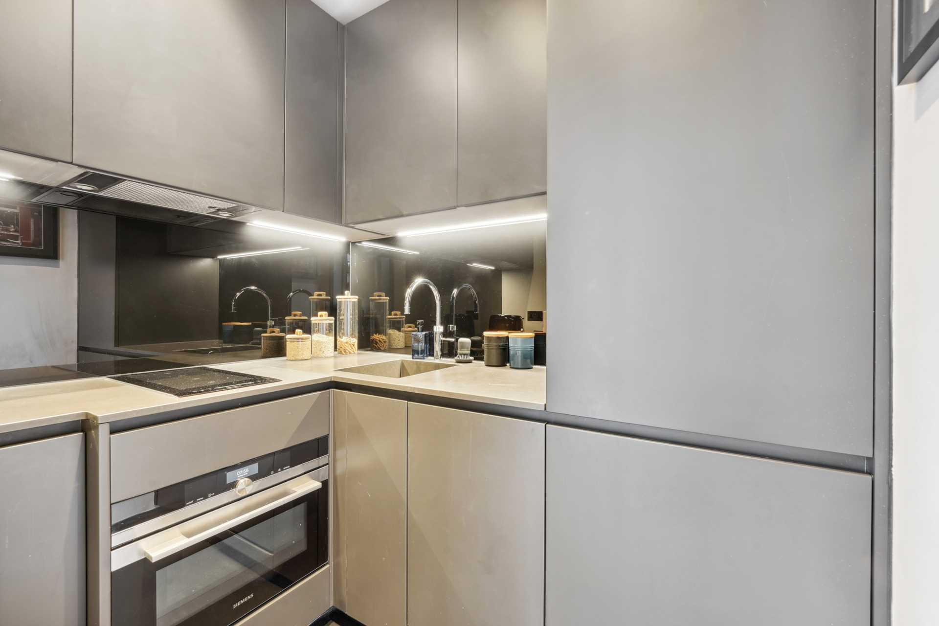 Evelyn Gardens, South Kensington SW7, Image 7