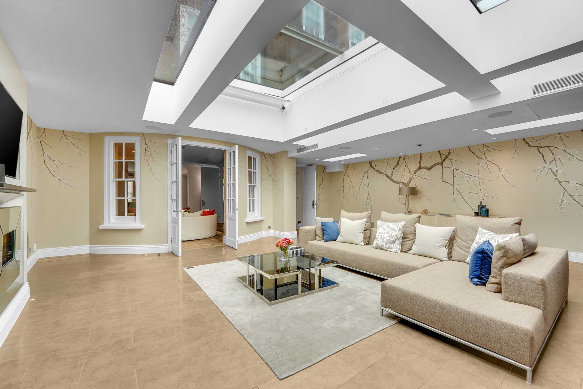 Chelsea Square, Chelsea, SW3, Image 4