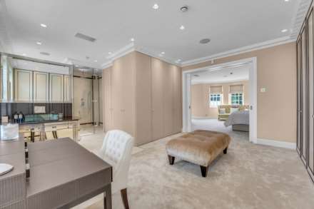 Chelsea Square, Chelsea, SW3, Image 10