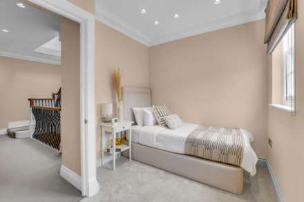 Chelsea Square, Chelsea, SW3, Image 12