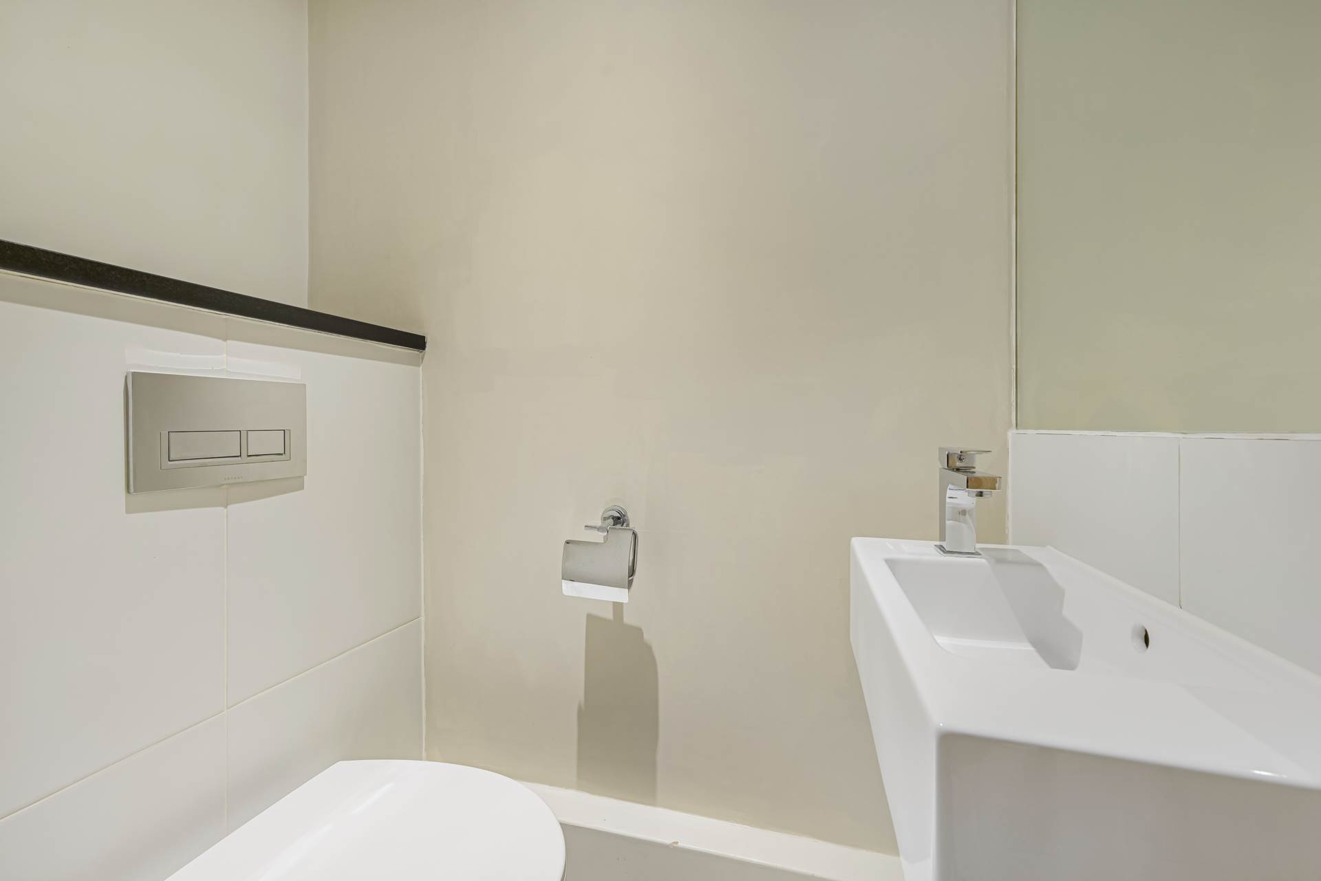 Cheyne Walk, London SW3, Image 15