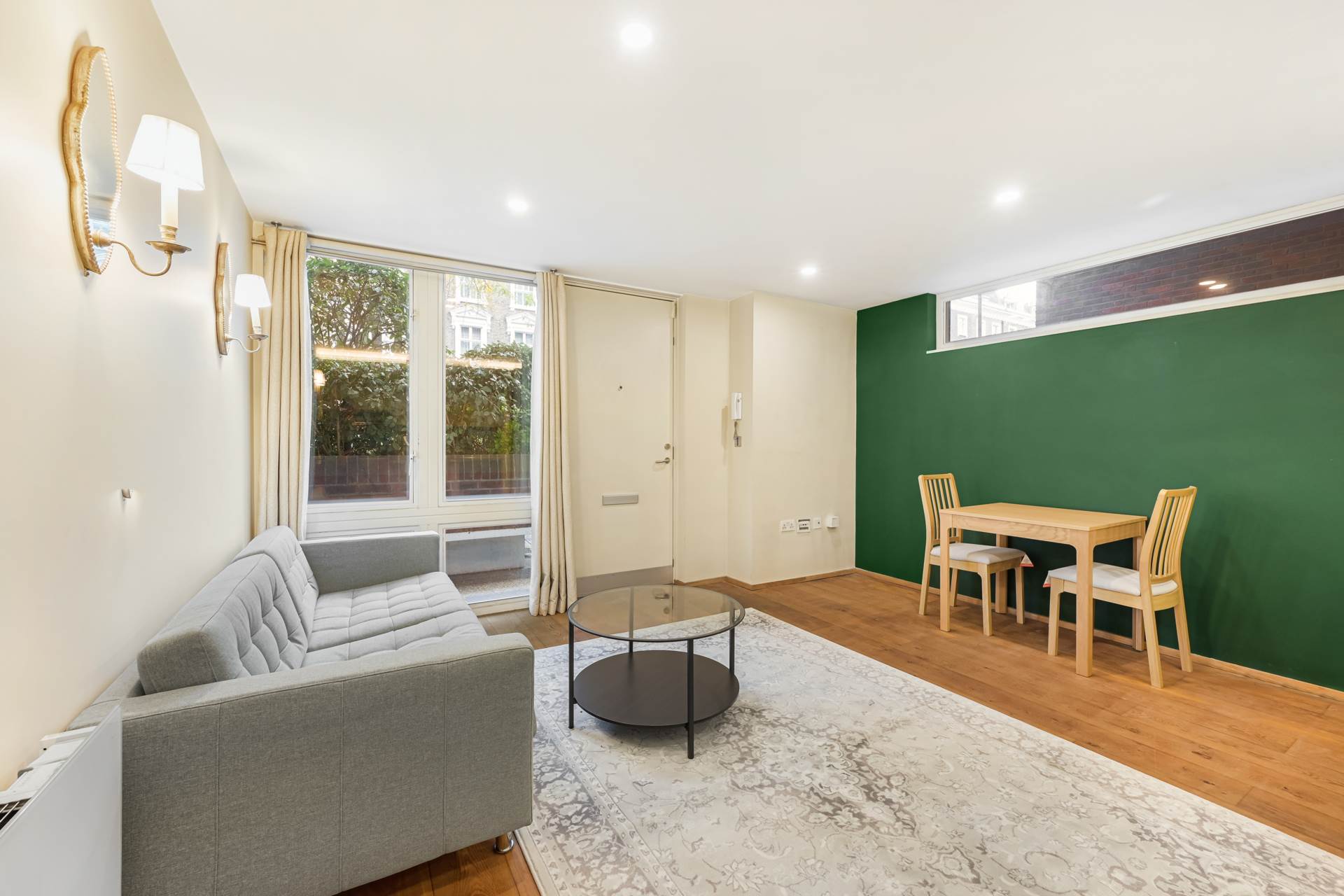 Cheyne Walk, London SW3, Image 2