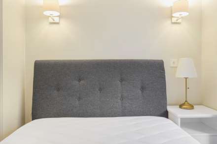 Cheyne Walk, London SW3, Image 14