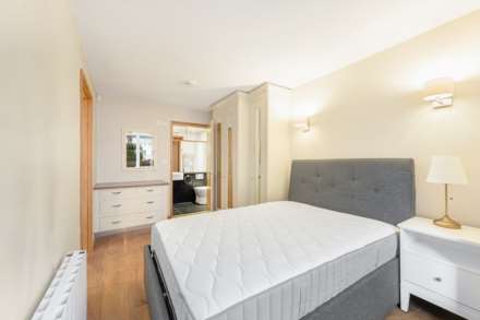 Cheyne Walk, London SW3, Image 5