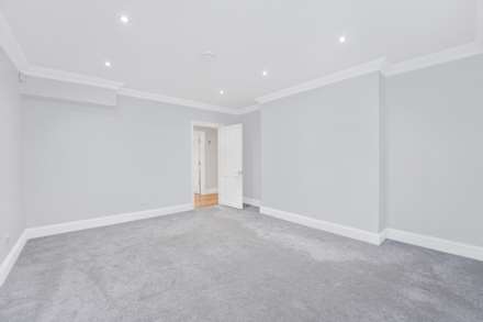 Onslow Gardens, London, SW7, Image 3