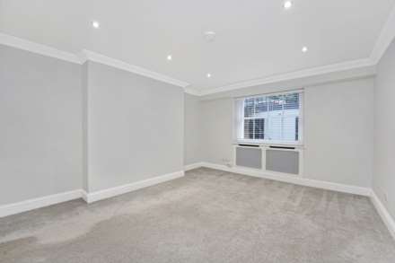 Onslow Gardens, London, SW7, Image 8