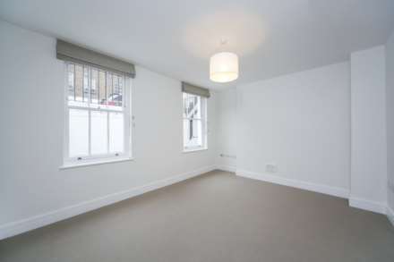 Christchurch Terrace, Chelsea SW3, Image 3