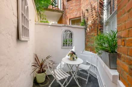 Ormonde Gate, Chelsea SW3, Image 9