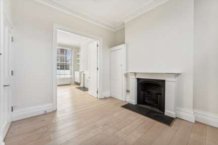 Kings Road, Chelsea SW3, Image 2