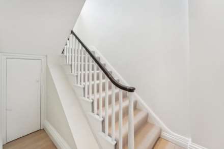 Kings Road, Chelsea SW3, Image 8