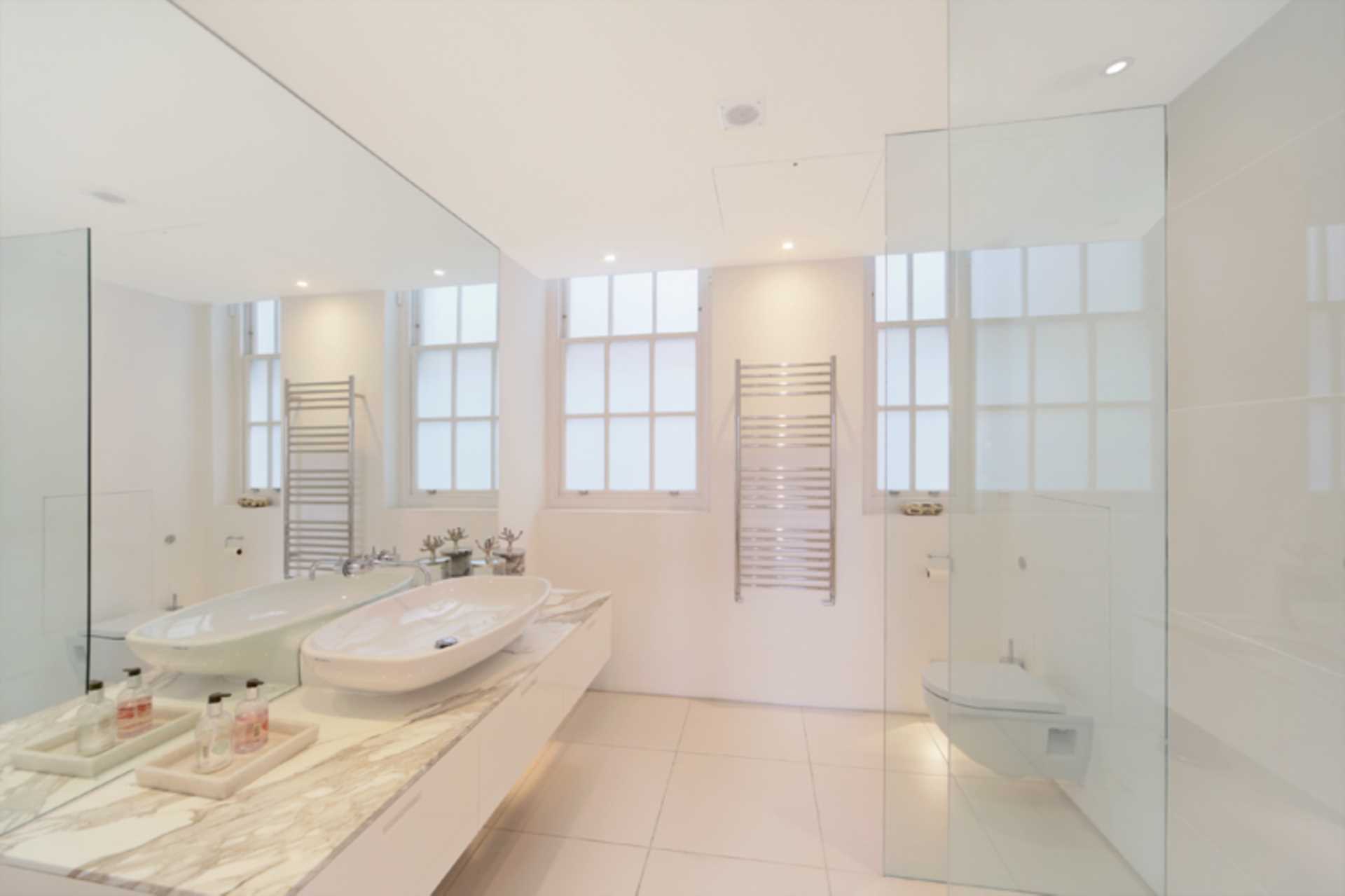 Crescent Mansions, Fulham Road, SW3, Image 10