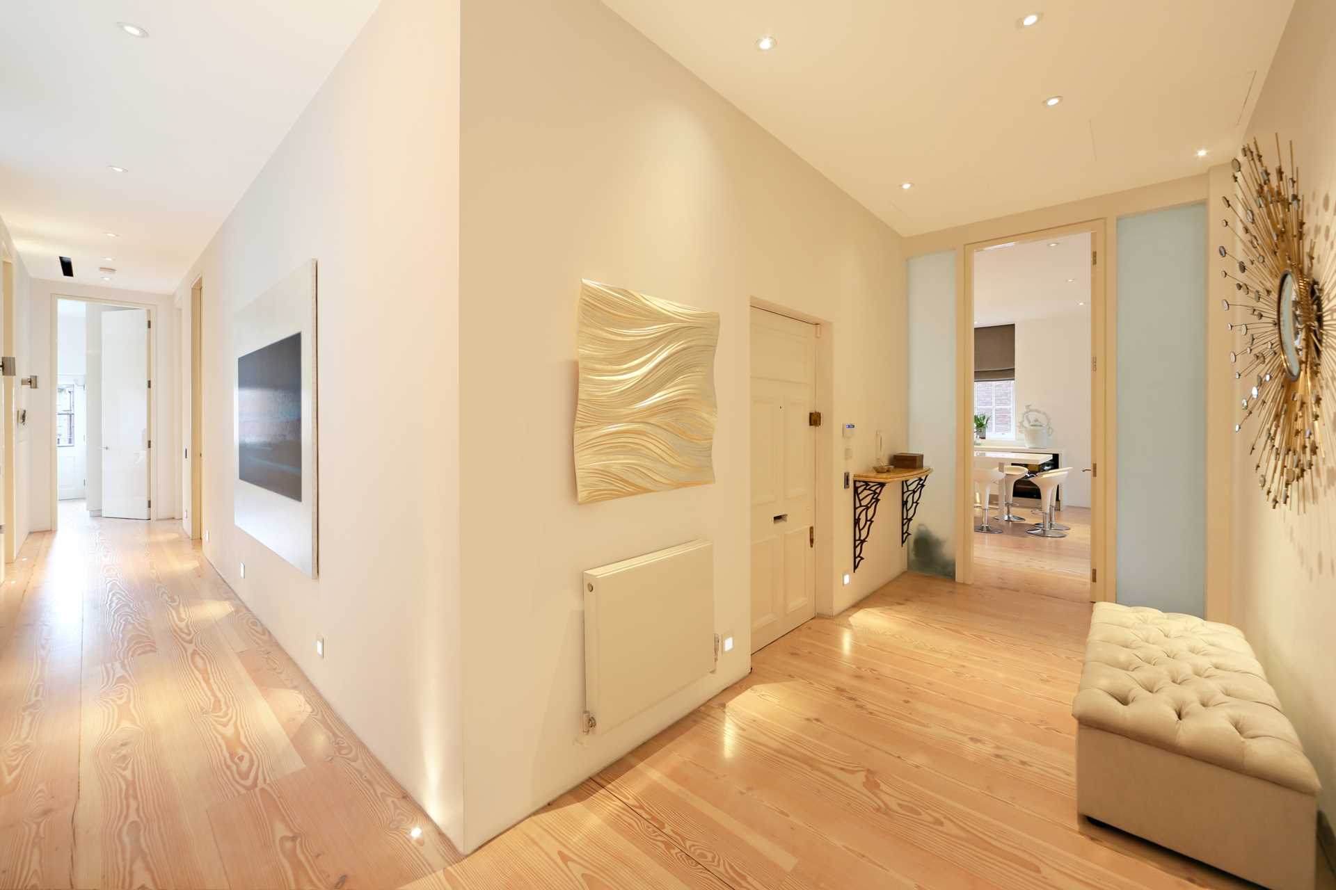 Crescent Mansions, Fulham Road, SW3, Image 6