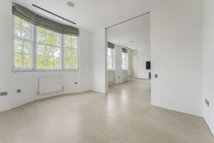 Crescent Mansions, Fulham Road, SW3, Image 3