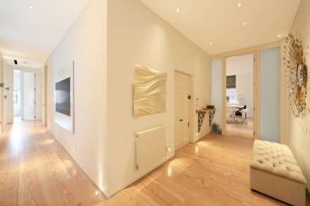 Crescent Mansions, Fulham Road, SW3, Image 6