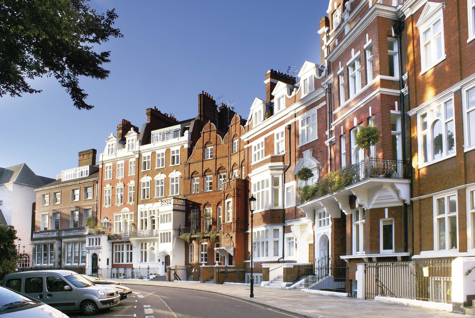 Lennox Gardens, London SW1X, Image 2