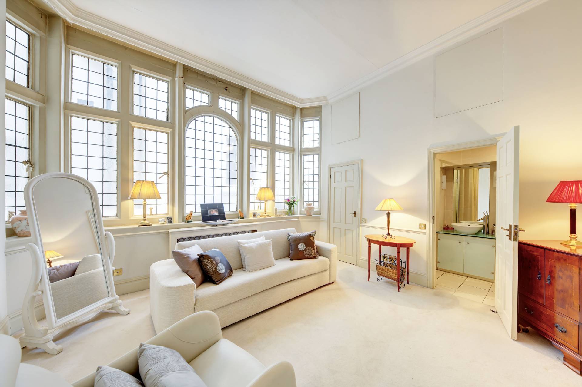 Lennox Gardens, London SW1X, Image 3